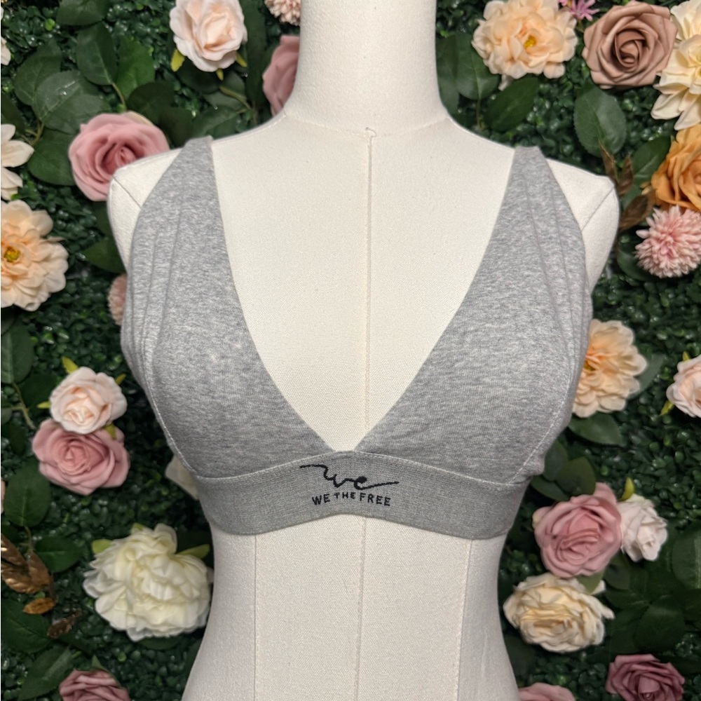 We The Free Heather Gray Triangle Bralette NWT - Picture 2 of 7